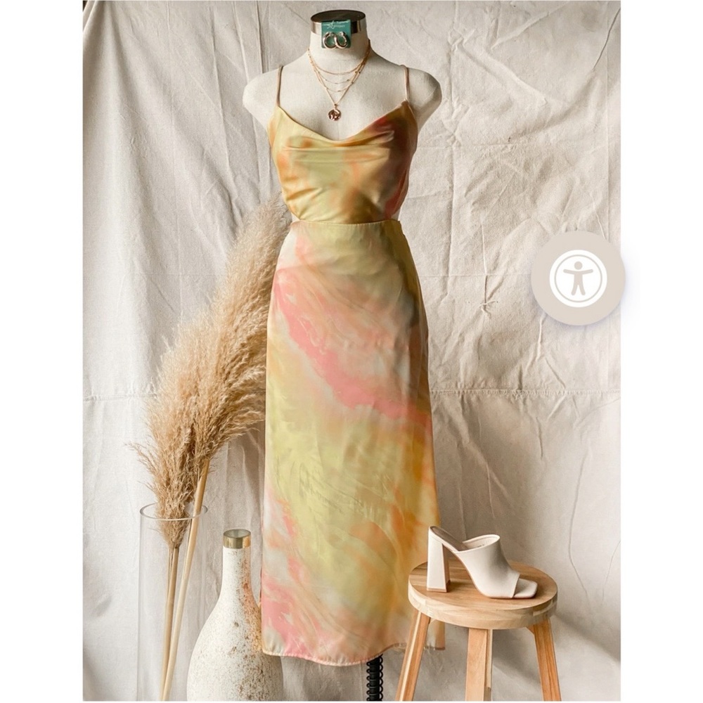 Women’s Midi Open back dress